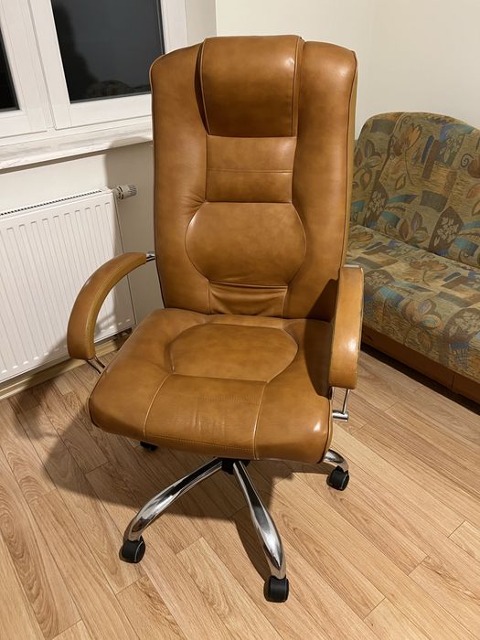 Fotel skórzany biurowy