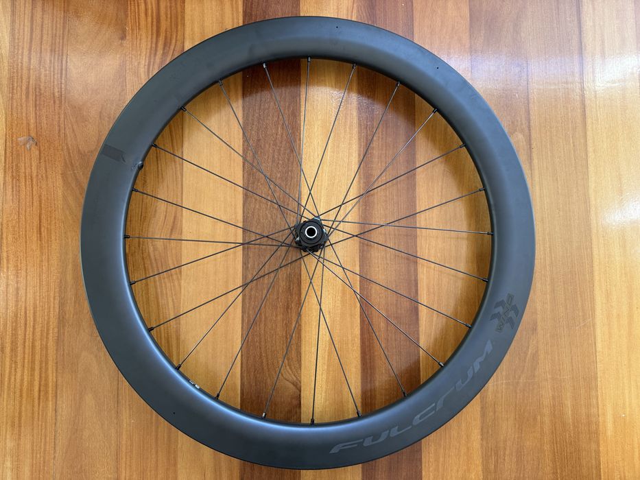 Rodas Carbono Fulcrum Wind 57DB
