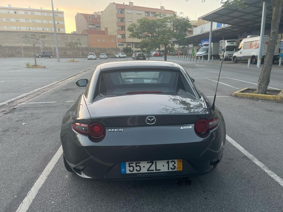 Mazda MX-5 RF 1.5 Skyactiv-G 132 cv Excellence Pack Sport Navi | Recaro | Nacional
