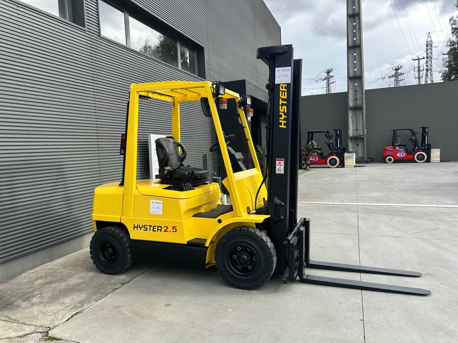 Empilhador Hyster 2500 Kgs Diesel