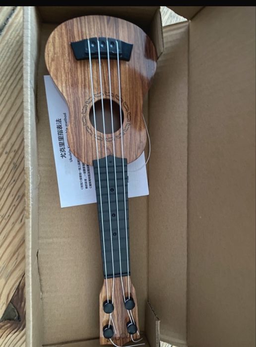 Mini ukulele instrument dla dzieci