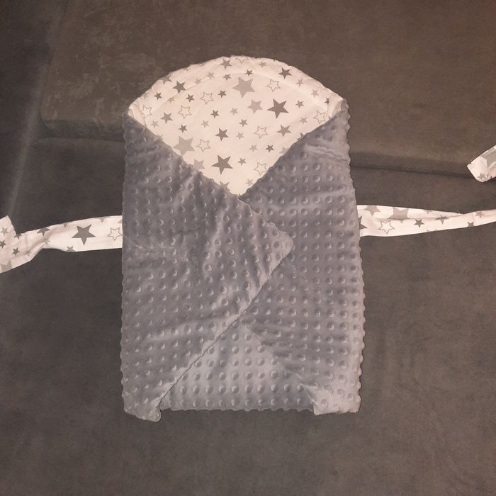 Rożek otulacz dla niemowlaka