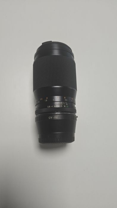 Objetiva Carl Zeiss Sonnar T* 135mm f2.8 (CY) - Adaptador Fuji X