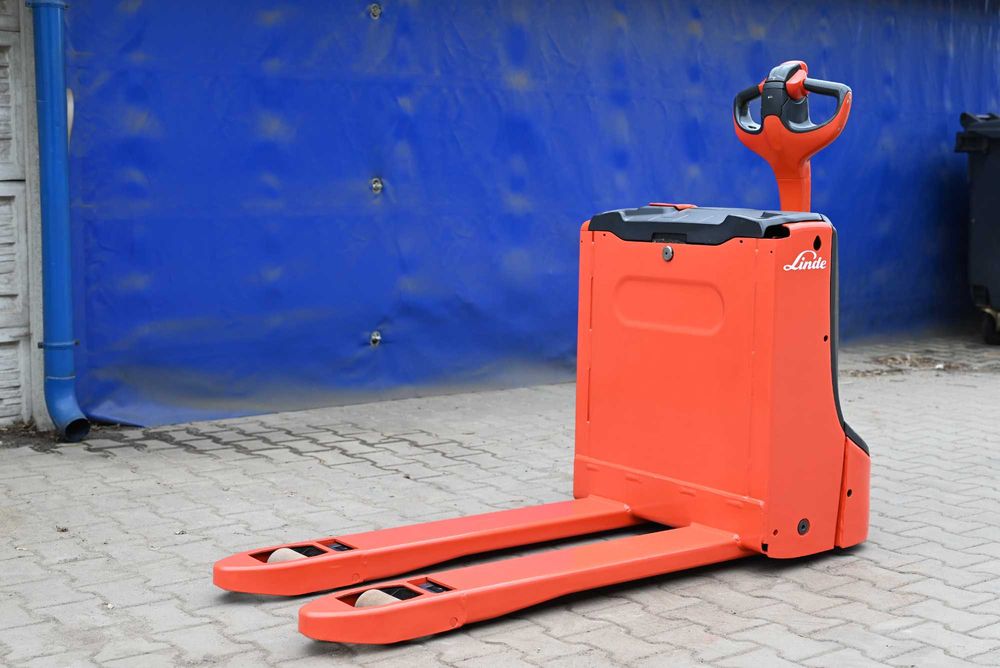 Paleciak elektryczny Linde T16 1600kg 2021 rok 1000mth Li-ion FHP 481