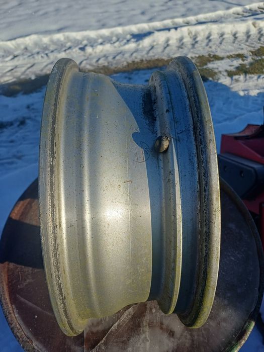 Felga aluminiowa Suzuki Jimny R15