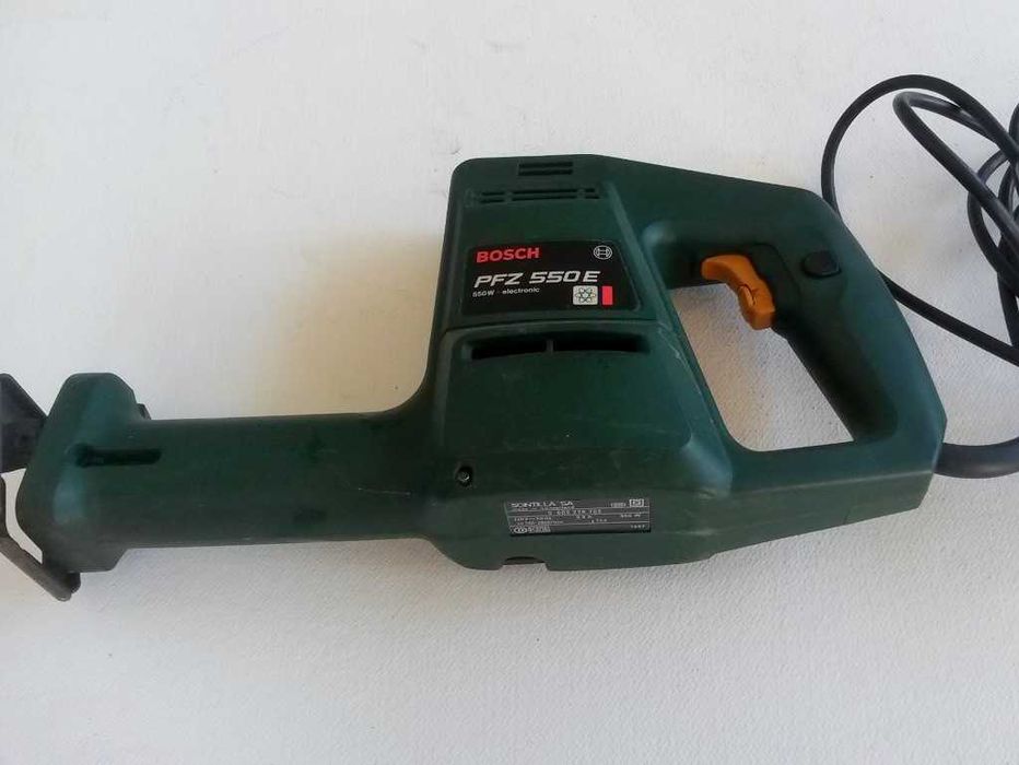 Serra sabre Bosch PFZ550E