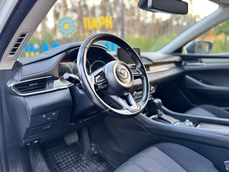 Мазда 6 2018 рік