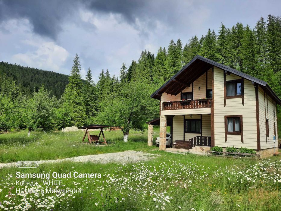 Котедж WHITE HOUSE в Микуличині на 8 осіб оренда подобово