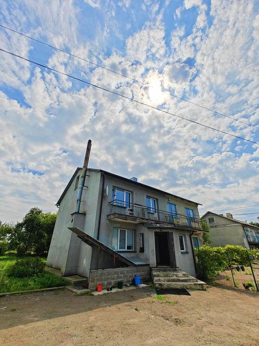 Продаж частина будинку!