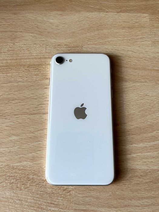 Smartfon IPHONE SE 2022
