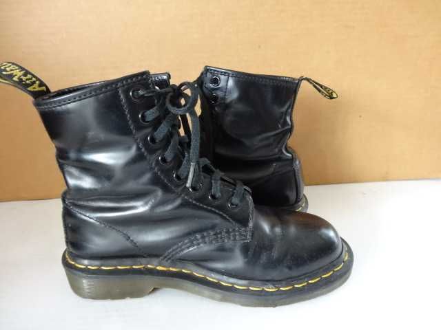 Buty Dr. MARTENS 11822 roz 36 Skóra Glany