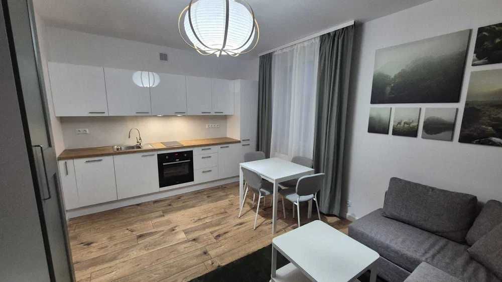 Mieszkanie sprzedam Po generalnym remoncie Wszystko nowe Umeblowane