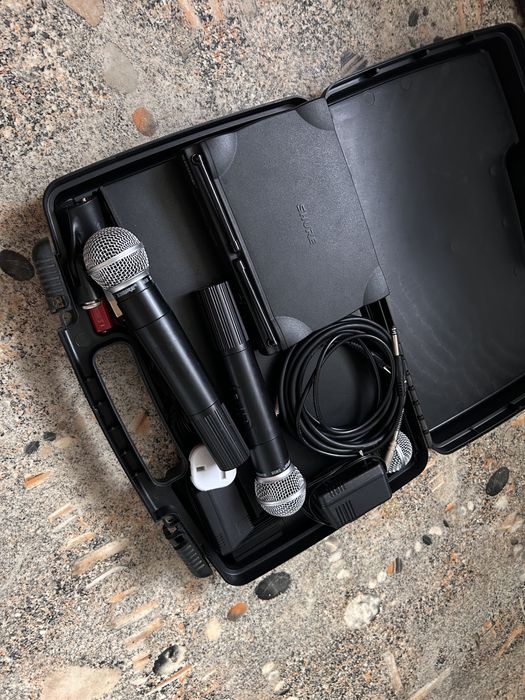 Активная колонка+стойка+радиомикрофоны