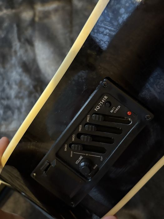 Gitara  akustyczna