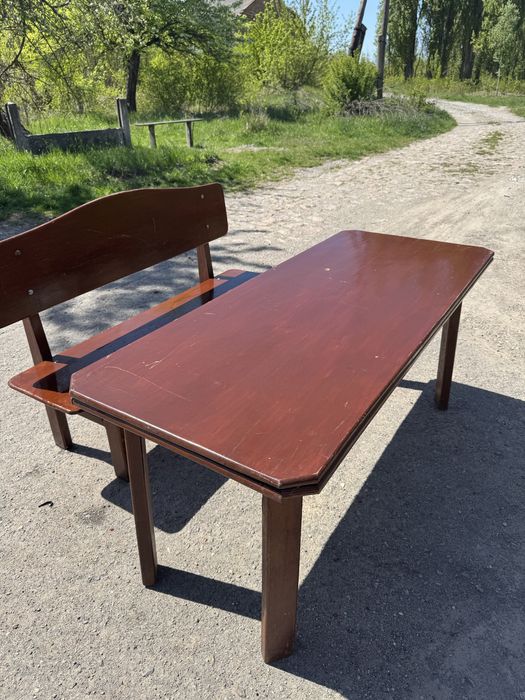 Столи деревʼяні ( дуб, сосна)