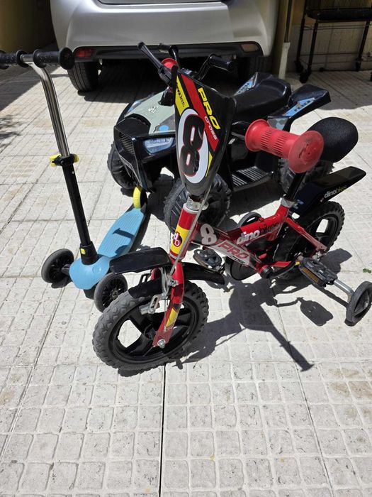 Kit para criança: moto 4, bicicleta, e trotineta por 130,00€