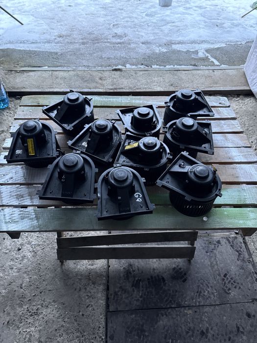 решітки (passat b5+, golf 4), пічки(golf 4), блоки комфорту, замки VAG