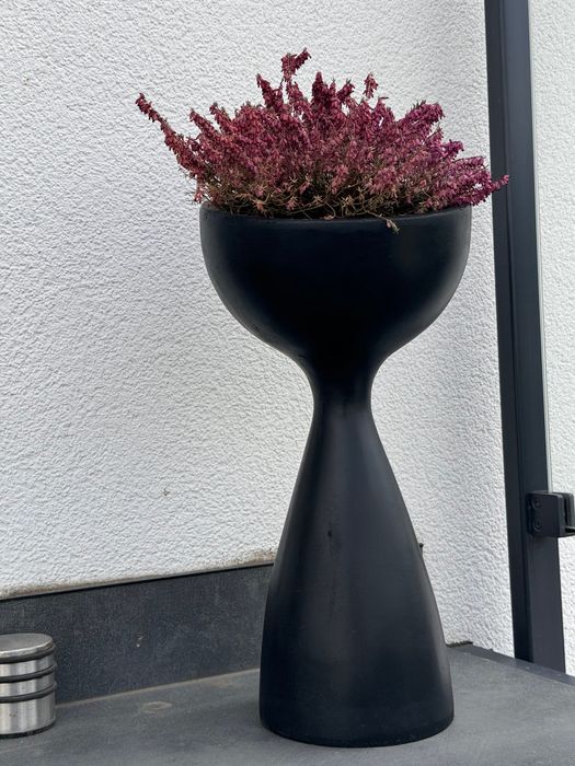 Donica ogrodowa doniczka z odpływem na wodę