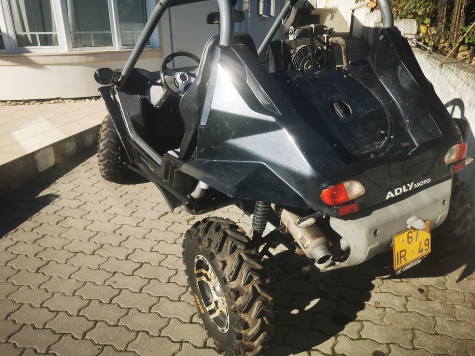 Adly 500 com documentos