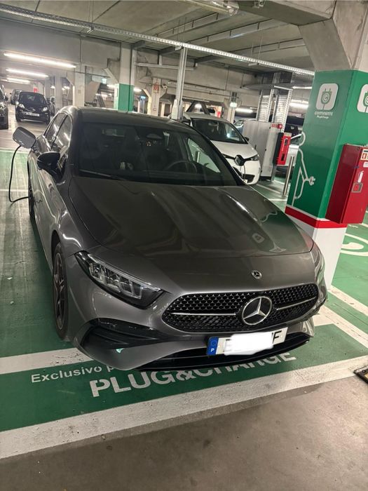 Mercedes-Benz A 250 e — fotografia 9