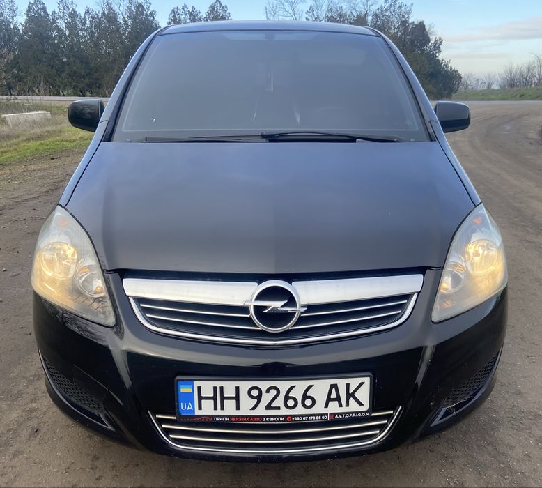 Опель Зефира 2010