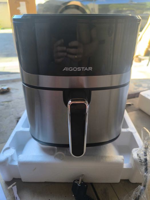 Frytkownica beztłuszczowa air fryer 1600W 6,5 l 10 programów  Aigostar