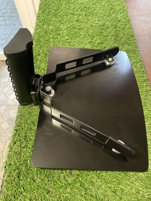 Полка под телевизор