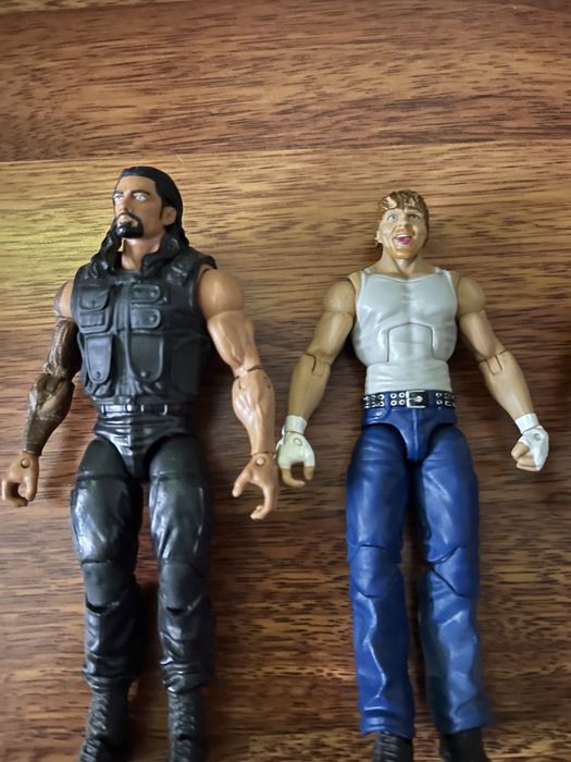 Figuras/Bonecos e Acessórios WWE