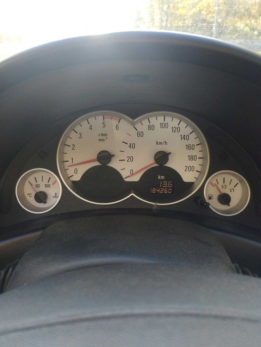 Samochód Opel corsa c
