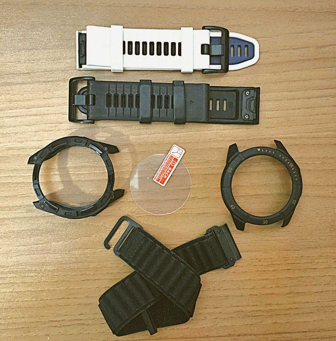 ЛОТ! Ремышки, скло, Чохли