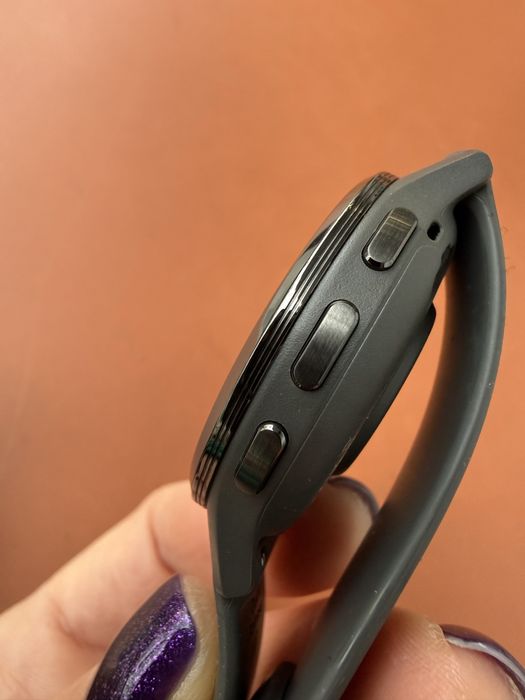 Продам Garmin Venu 3S