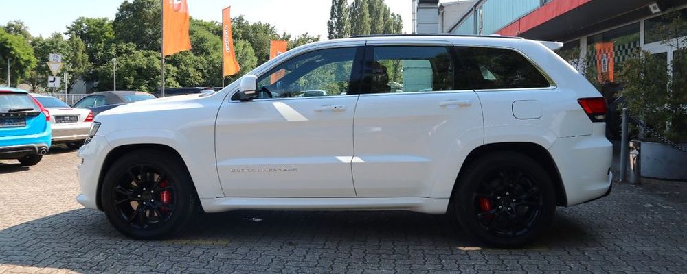 Бампер Jeep Grand Cherokee WK2 2010-2020 разборка гранд запчастини