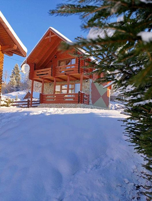 Котеджі "Арніка"