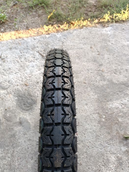 Opona do motoru nowa