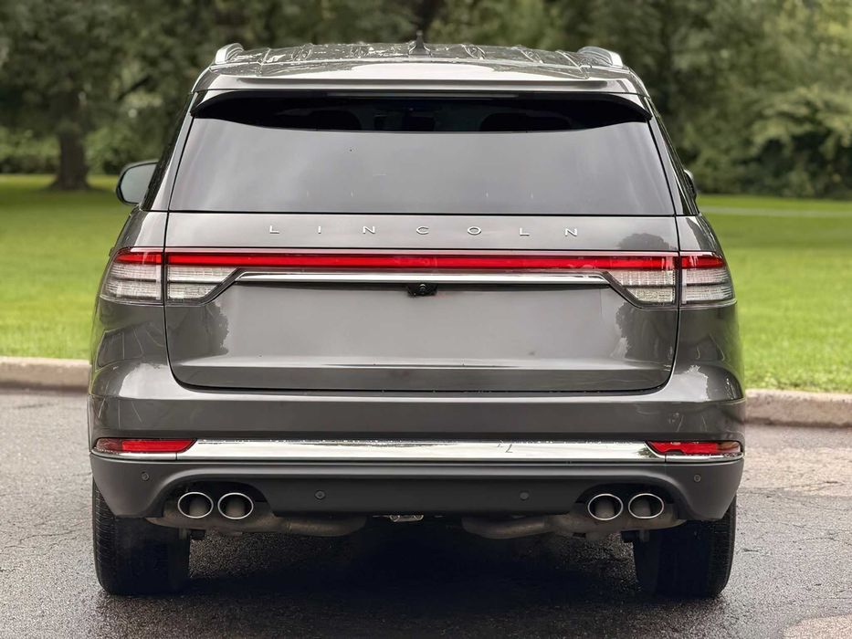 Lincoln Aviator      2020