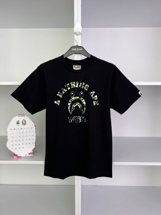 Футболка Bape Store Chengdu Shark College Tee оригінал