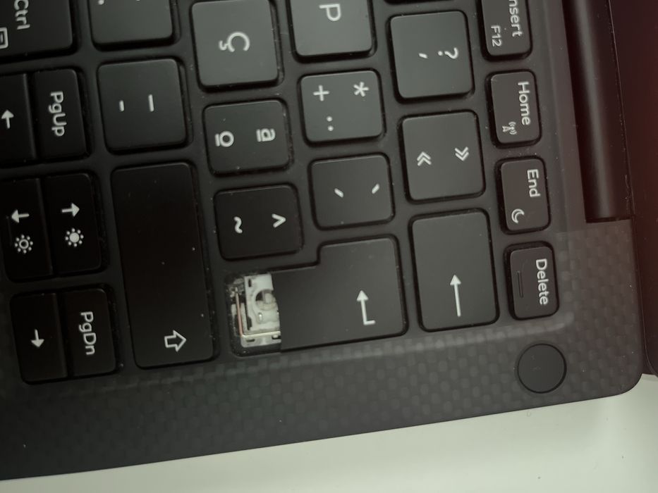 Dell XPS 13 9380 | RAM 16GB | i7-8565U | 512.1GB | Ubuntu 22.04.4 LTS