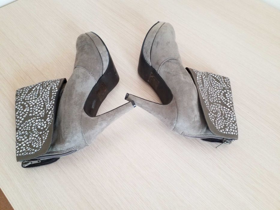 Kozaczki botki czółenka r 41