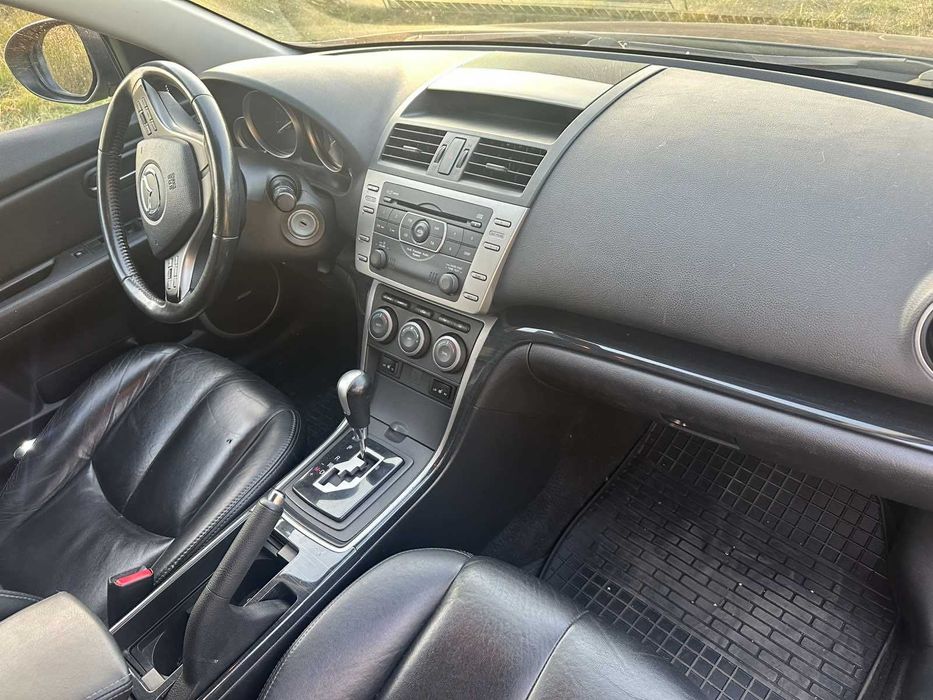 Mazda 6 бензин 2л 2009рік