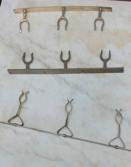 Vendo suportes de copos para móveis antigos,