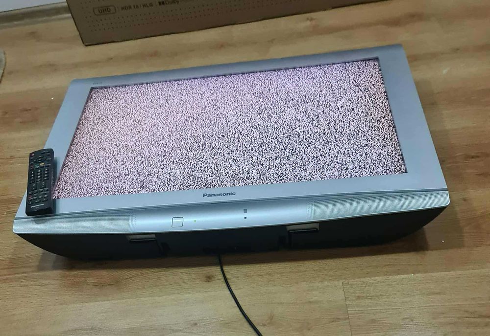 Telewizor PANASONIC Viera TX-32LE8PSA