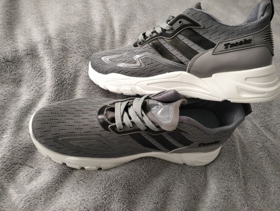 Buty sportowe męsko młodzieżowe róż 42