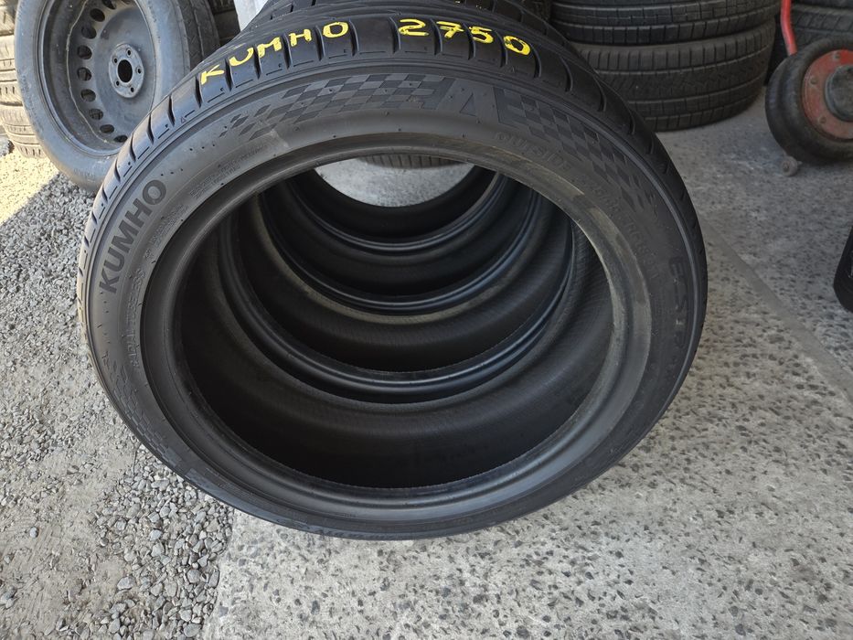 225 45 R18 Kumho