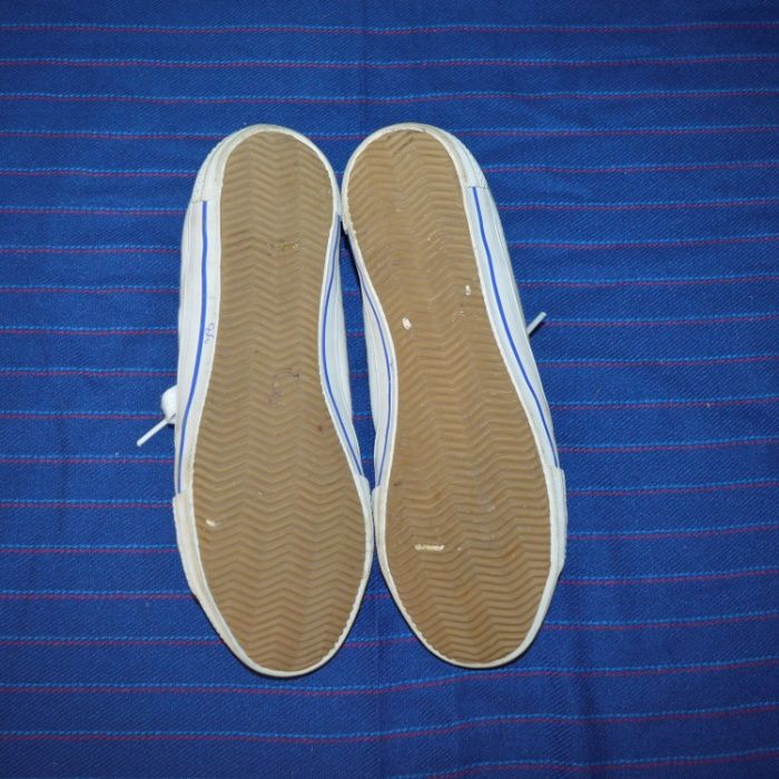 HELLY HANSEN trampki 40,5
