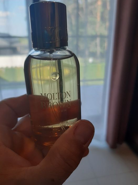 Molton Brown oud Accor & gold