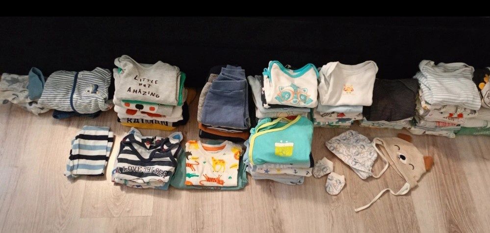 Sprzedam ubranka niemowlęce