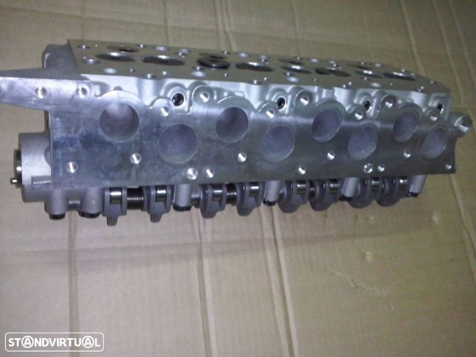 cabeça de motor completa Mitsubishi e Hyundai 2.5TD (Nova)