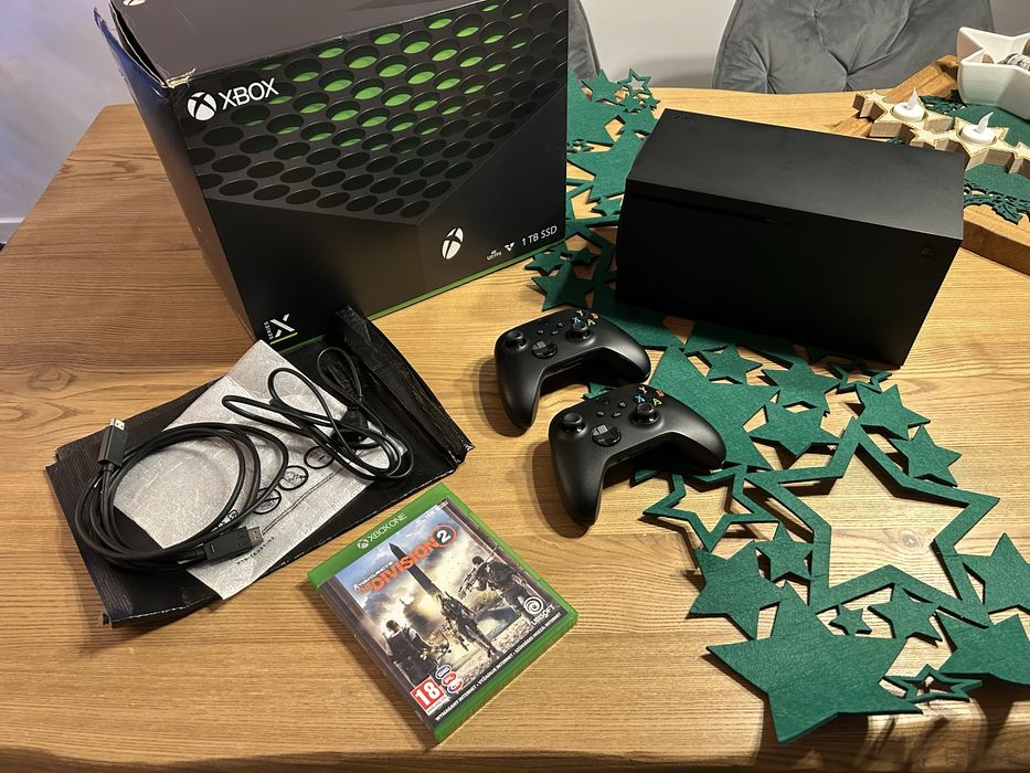 Konsola xbox series x dwa pady