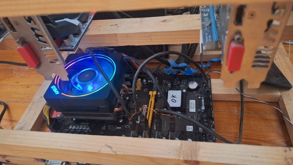Msi 1060 3 gb. ,комплектом