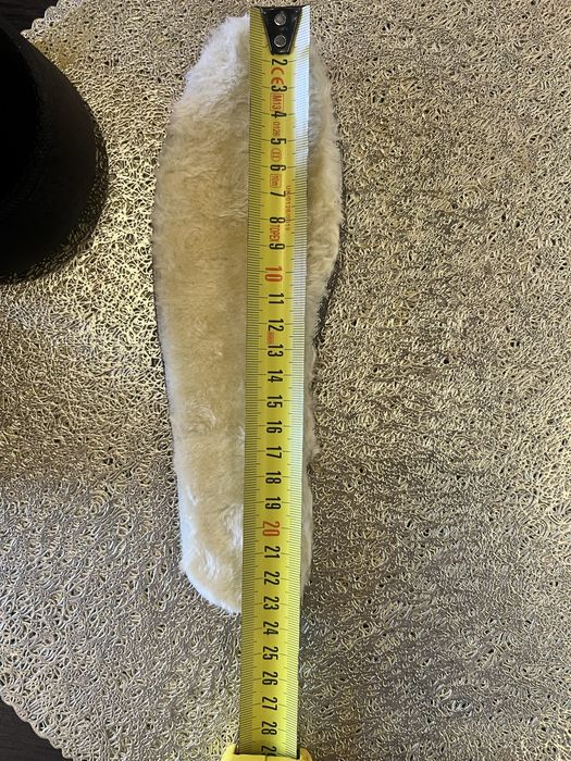 Взуття жіноче уги